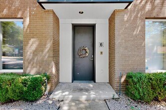 4330 McKinney Ave in Dallas, TX - Building Photo - Building Photo