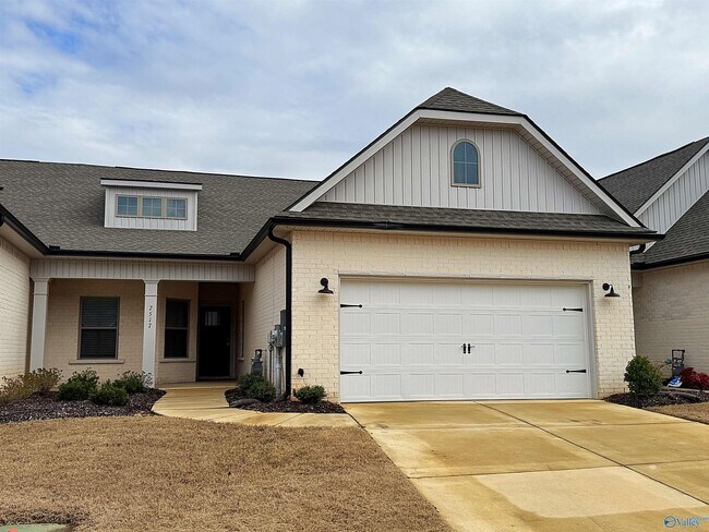 property at 7517 Doris Ruth Ln SE