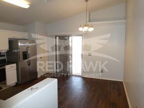 19434 N Braden Rd in Maricopa, AZ - Foto de edificio - Building Photo