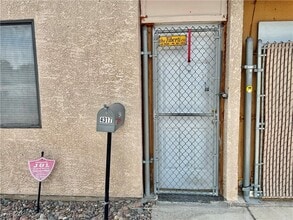 4317 W Oakey Blvd in Las Vegas, NV - Building Photo - Building Photo