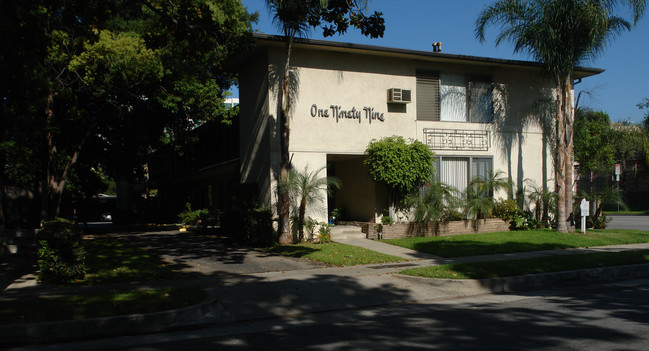 199 S Madison Ave in Pasadena, CA - Building Photo - Building Photo