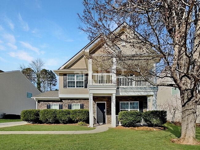 property at 2590 Leighswood Dr