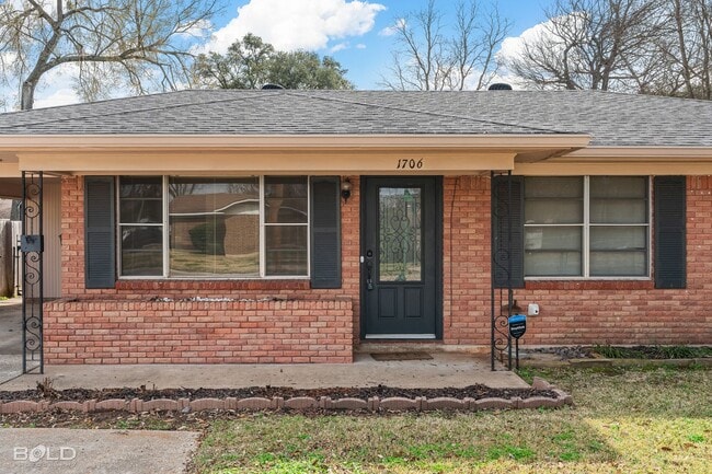 1706 Shady Grove Dr in Bossier City, LA - Building Photo - Building Photo