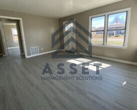 4501 SE 21st St in Del City, OK - Building Photo - Building Photo