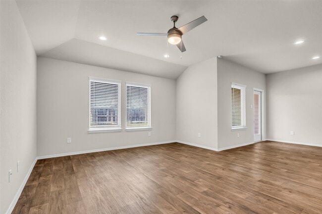 18681 Swainboro Dr in Roman Forest, TX - Building Photo - Building Photo