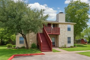 901 Taulbee Ln, Unit D in Austin, TX - Building Photo