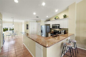 5070 Cedar Springs Dr in Naples, FL - Building Photo - Building Photo