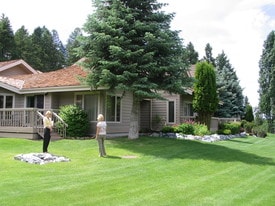 185 Golf Terrace, Unit 185E in Bigfork, MT - Building Photo