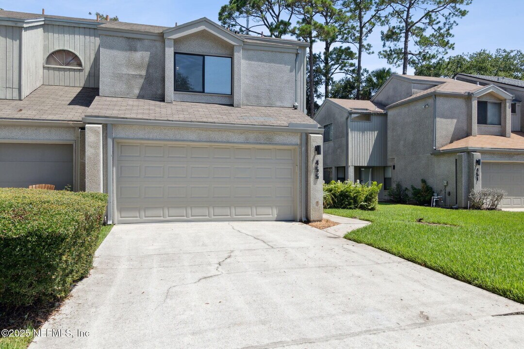 455 Selva Lakes Cir in Atlantic Beach, FL - Building Photo