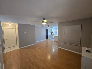 7508 Leon Ave in Tampa, FL - Foto de edificio - Building Photo