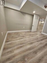 320 E 19th St in Hamilton, ON - Building Photo - Building Photo