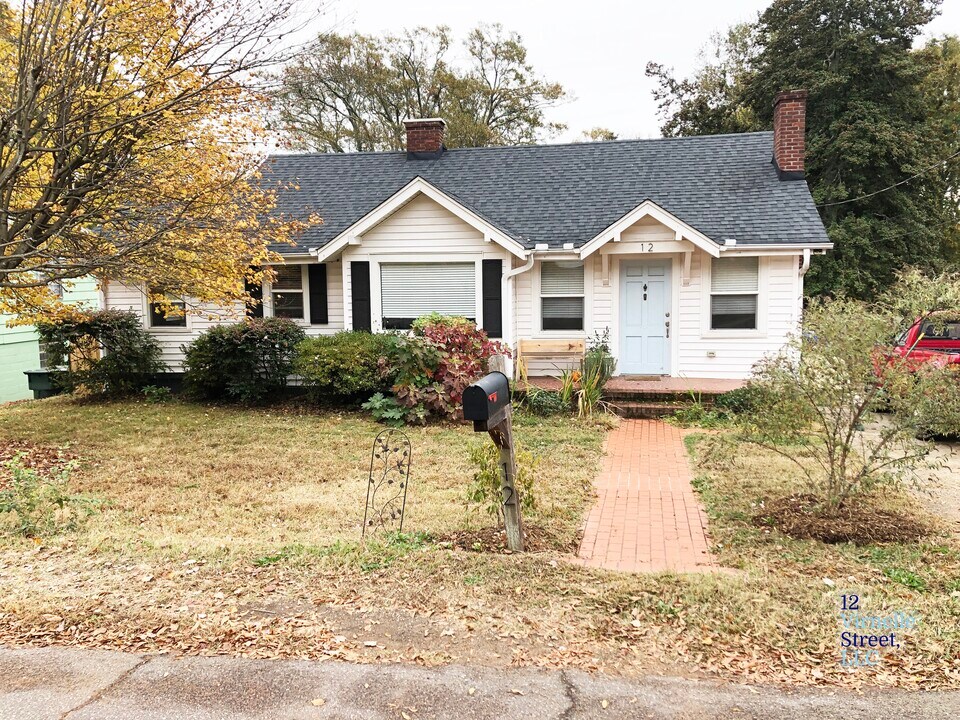 12 Virnelle St in Greenville, SC - Building Photo