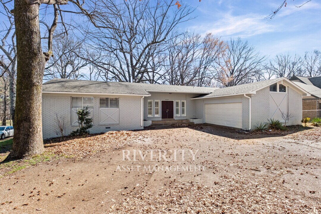 3320 McCorkle Rd in Memphis, TN - Building Photo