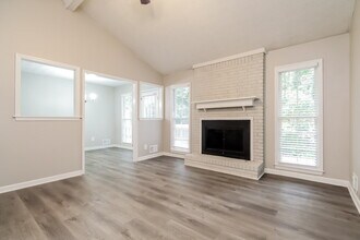 1609 Sugar Plum Dr SW in Conyers, GA - Building Photo - Building Photo
