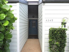 4349 Woodmans Chart Rd in Sarasota, FL - Building Photo - Building Photo