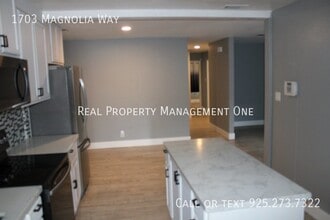 1703 Magnolia Way in Antioch, CA - Building Photo - Building Photo