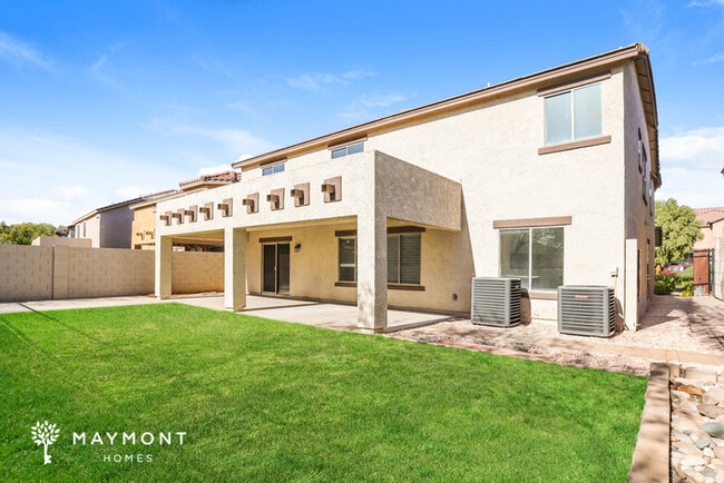 18417 W Westfall Way in Surprise, AZ - Building Photo - Building Photo