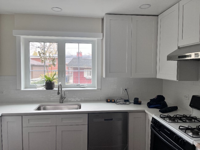 3623 W Foster Ave in Chicago, IL - Building Photo - Building Photo