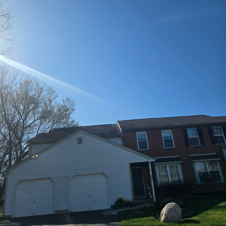 589 Wrensong Rd, Unit B in Yardley, PA - Foto de edificio