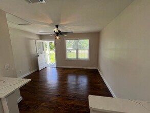 23009 Central Ave in Port Charlotte, FL - Building Photo - Building Photo