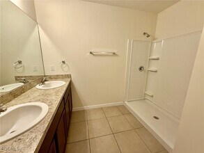 902 SE 31st Terrace in Cape Coral, FL - Building Photo - Building Photo