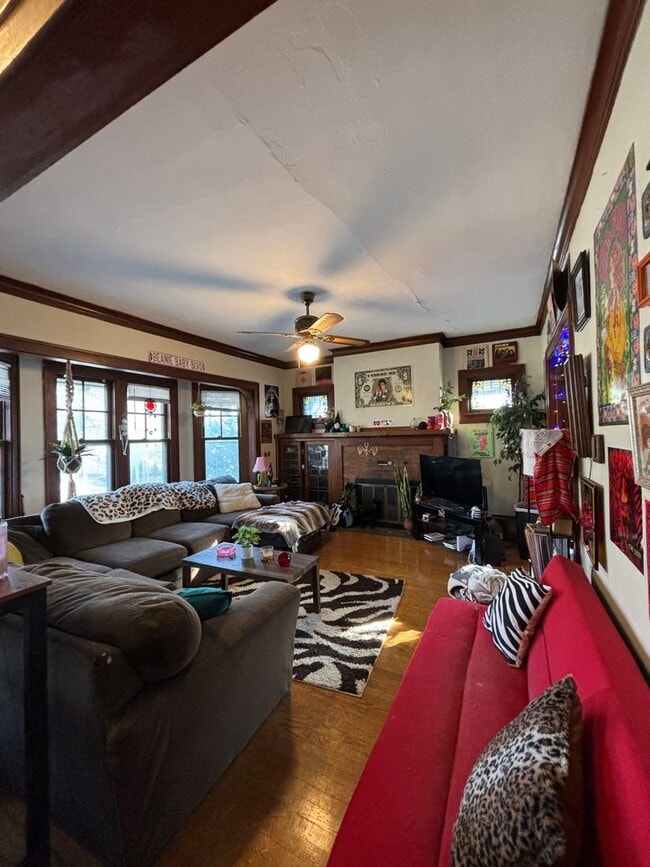 2935 N Downer Ave in Milwaukee, WI - Building Photo - Building Photo