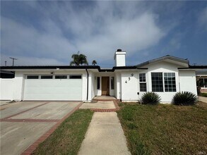 954 Capital St in Costa Mesa, CA - Building Photo - Building Photo