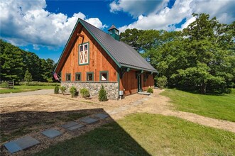 40 Shearer Rd in Washington, CT - Building Photo - Building Photo