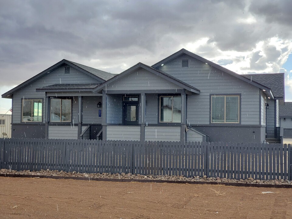 1739 Ross in Alamosa, CO - Building Photo