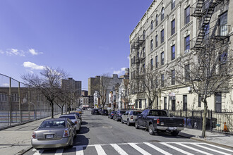 697 Dawson St in Bronx, NY - Building Photo - Building Photo