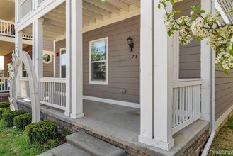 171 Jotham Ave in Auburn Hills, MI - Building Photo - Building Photo