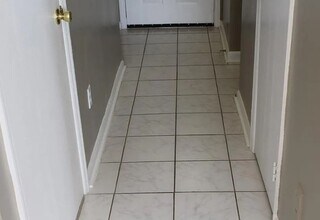 15 Renwick St in Stamford, CT - Building Photo - Building Photo