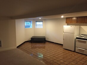 1821 W Fletcher St, Unit #G in Chicago, IL - Foto de edificio - Building Photo