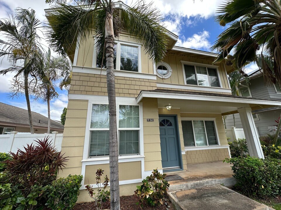 91-1042-1042 Kaihohonu St in Ewa Beach, HI - Building Photo
