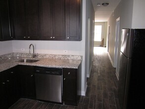 2642 W HADDON AVE, Unit Ground in Chicago, IL - Building Photo - Building Photo