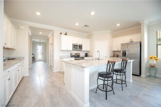 2075 Parson St in Naples, FL - Building Photo - Building Photo