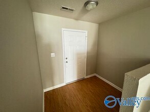 404 Jasmine Dr in Madison, AL - Building Photo - Building Photo