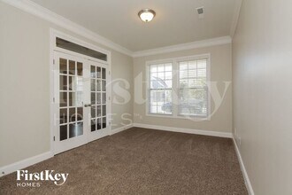 8137 Kalson St in Huntersville, NC - Building Photo - Building Photo