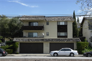 16670-16672 Foothill Blvd Apartments