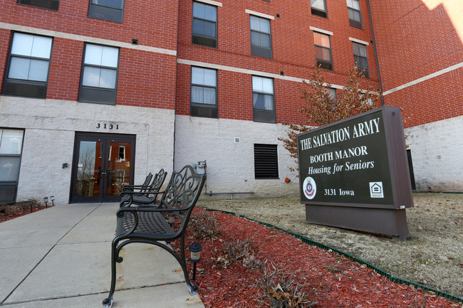 Booth Manor Saint Louis in St. Louis, MO - Foto de edificio - Building Photo