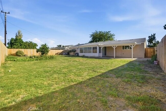1573 Casarin Ave in Simi Valley, CA - Building Photo - Building Photo