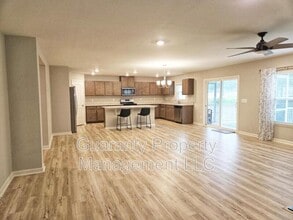 330 John Stark Dr in Fuquay Varina, NC - Building Photo - Building Photo