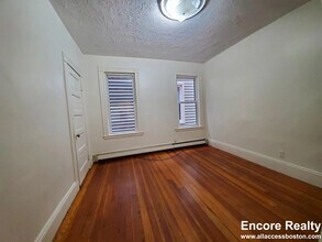 9 Fulkerson St in Cambridge, MA - Foto de edificio - Building Photo