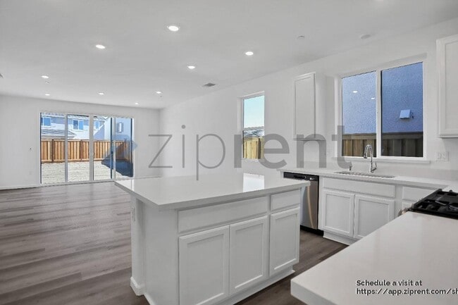 property at 15474 Hedges Dr