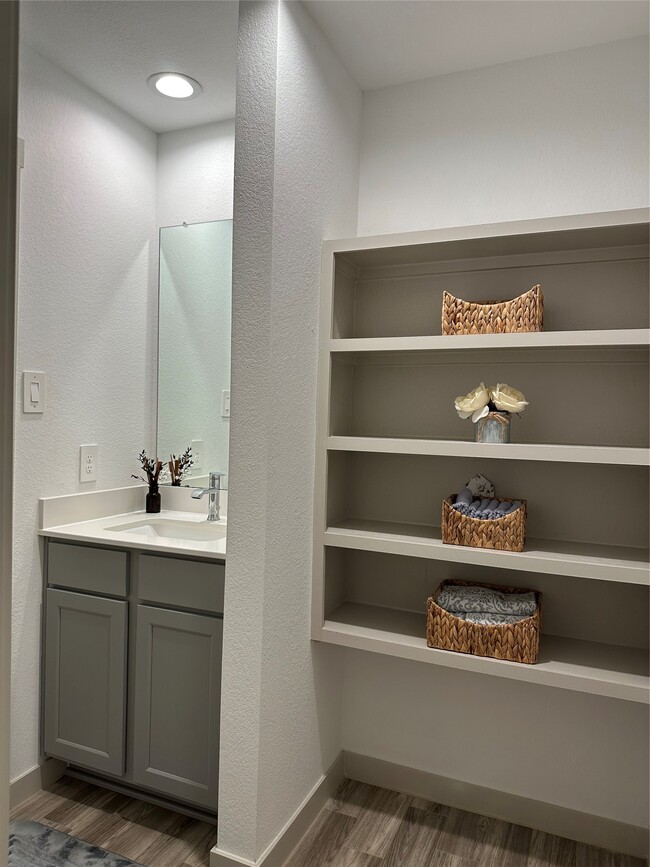 6823 Dell Vista Drive