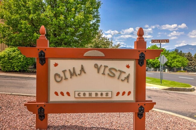 688 Bosque Vista Point in Colorado Springs, CO - Building Photo - Building Photo