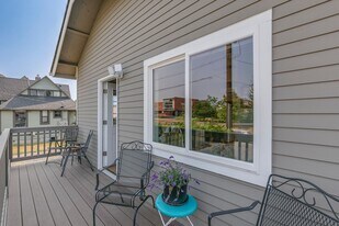 431 Ave F in Snohomish, WA - Building Photo