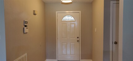 1914 Overbrook Cir in Missouri City, TX - Building Photo - Building Photo