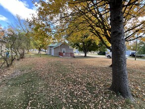 420 Worth St in Lamont, IA - Building Photo - Building Photo