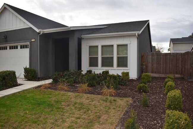 3715 Bonifacio Way in Merced, CA - Building Photo - Building Photo